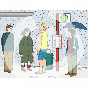 Vier Personen stehen im Regen an einer Bushaltestelle.