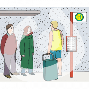 Drei Personen stehen im Regen an einer Bushaltestelle.