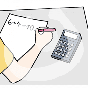 Ein Arm auf einem Tisch. Die Hand schreibt eine Rechnung auf ein Zettel. Daneben liegt ein Taschenrechner.