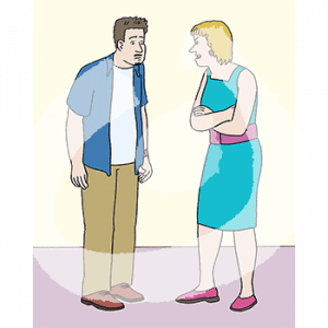 Ein trauriger Mann steht vor einer wütenden Frau.