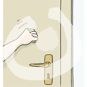 Eine Hand klopft an eine Tür.