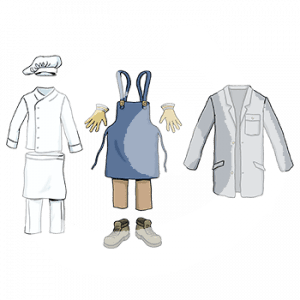 Eine Hose, Schürze, Kochjacke und Kochmütze. Daneben Schuhe, Hose, Handschuhe und eine Schürze. Daneben ein Kittel.