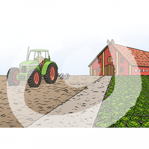 Eine Person fährt mit einem Traktor und einem Pflug über ein Feld. Im Hintergrund steht eine Scheune.