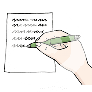 Eine Hand mit einem Stift schreibt auf einem Blatt.