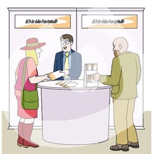 Eine Person steht hinter einer Theke mit Flyern und reicht einer Person einen Flyer. Eine andere Person steht vor der Theke und guckt die Flyer an.