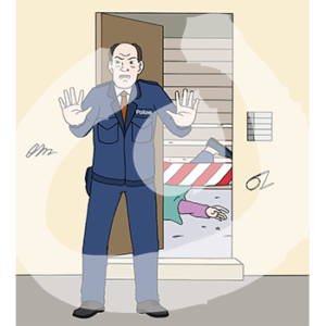 Eine wütende Person in Polizeiuniform steht vor einem Haus und hat die Hände gehoben. Die Tür ist halb geöffnet. Eine Person liegt unter einem Tuch vor einer Treppe mit Absperrband.