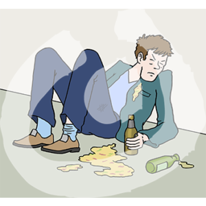 Eine Person liegt mit geschlossenen Augen und Flasche in der Hand angelegt an einer Wand auf dem Boden. Auf ihrem Shirt und auf dem Boden ist Erbrochenes.