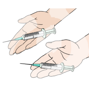 Zwei Hände halten jeweils eine Spritze.