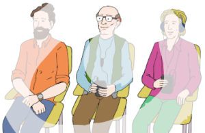 Drei Personen sitzen auf Stühlen. Zwei Personen tragen Kopfhörer.