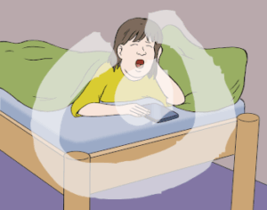 Kind liegt auf Bett und gähnt. Vor dem Kind liegt ein Tablet.